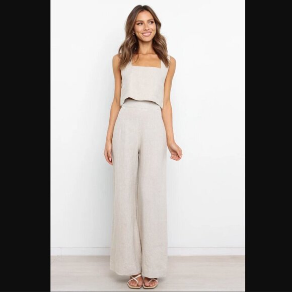 Petal & Pup Devlin Beige Square Neck Cropped Linen Top 4 - Picture 7 of 16